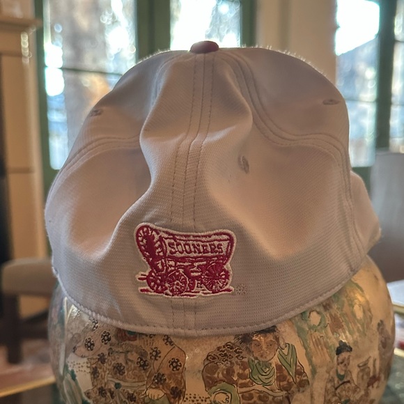 The University of Oklahoma - Top of the World Hat - Picture 3 of 4